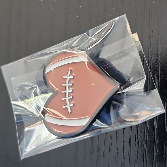 Football Heart Enamel Pin - Picture 3 of 3